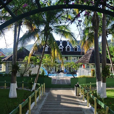 Beach One Bedroom Suite A20 Ocho Rios Bagian luar foto